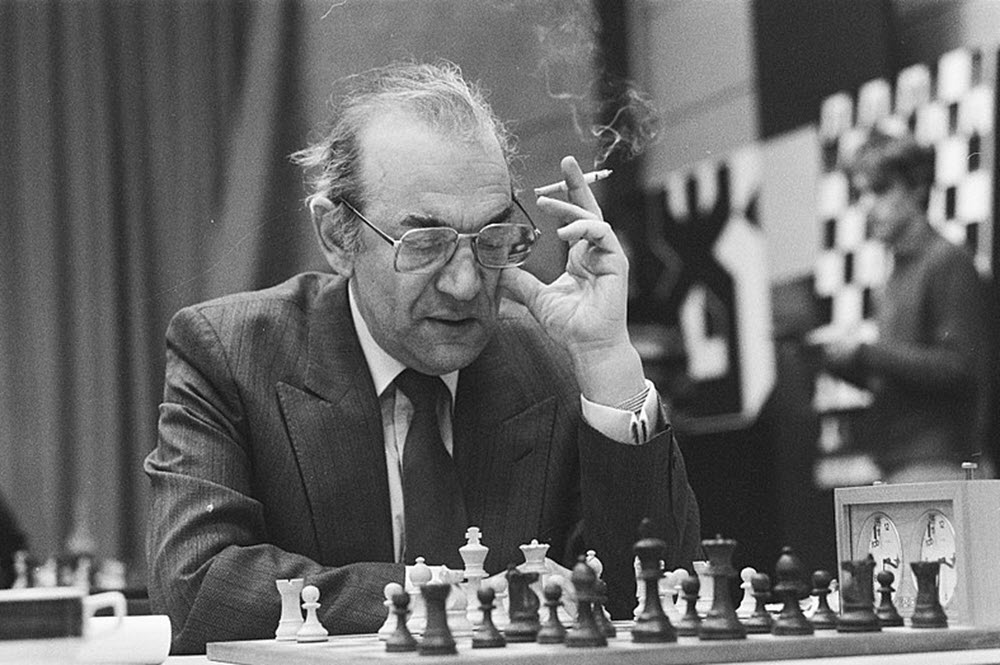 Viktor Korchnoi  Melhores Jogadores de Xadrez 